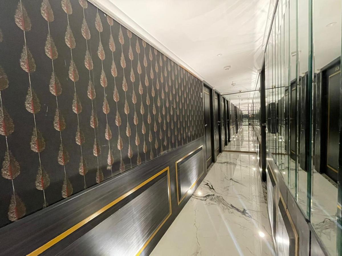 Gulf Hotel Mumbai- The Boutique Hotel Colaba มุมไบ ภายนอก รูปภาพ