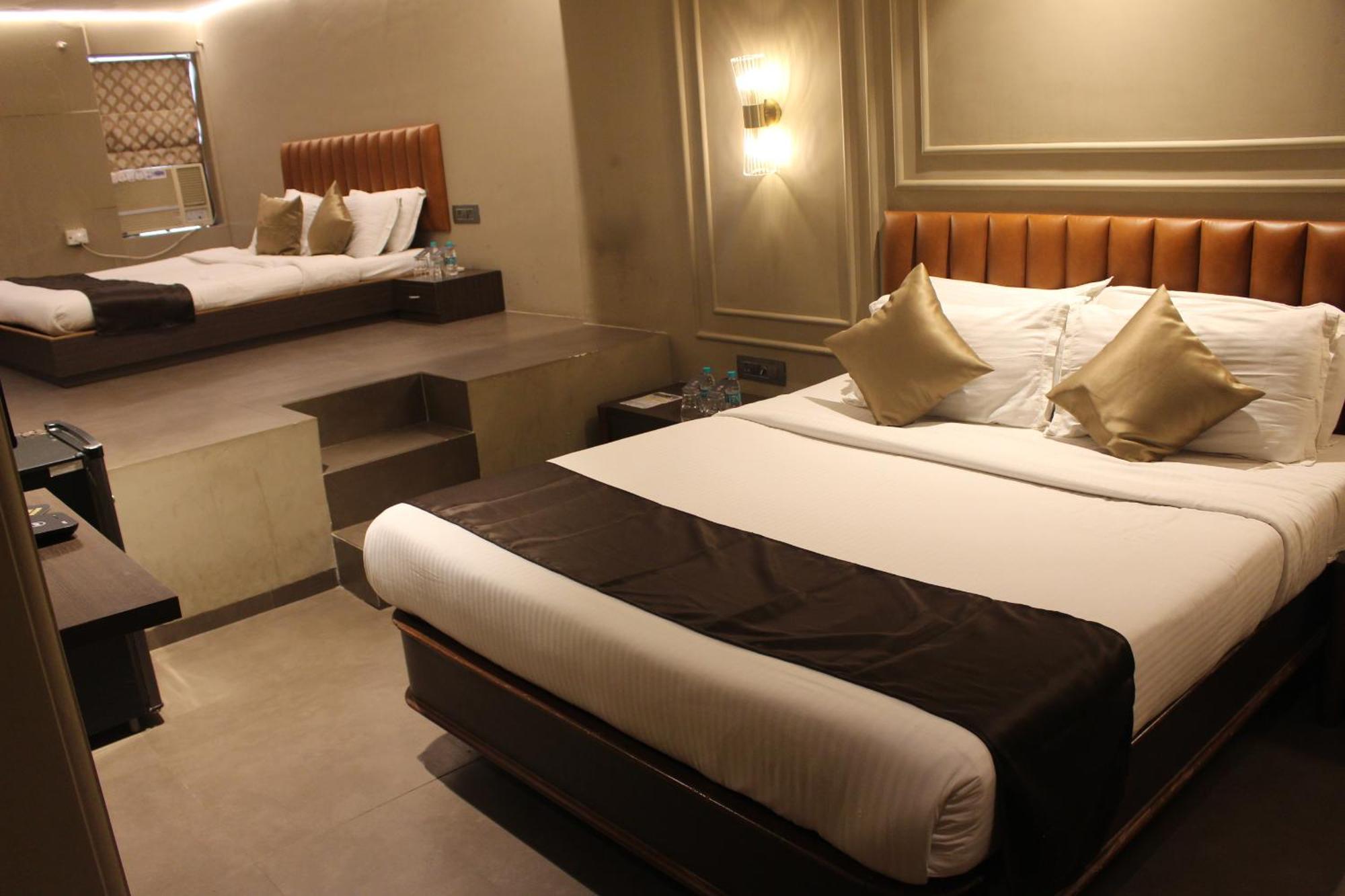 Gulf Hotel Mumbai- The Boutique Hotel Colaba มุมไบ ภายนอก รูปภาพ