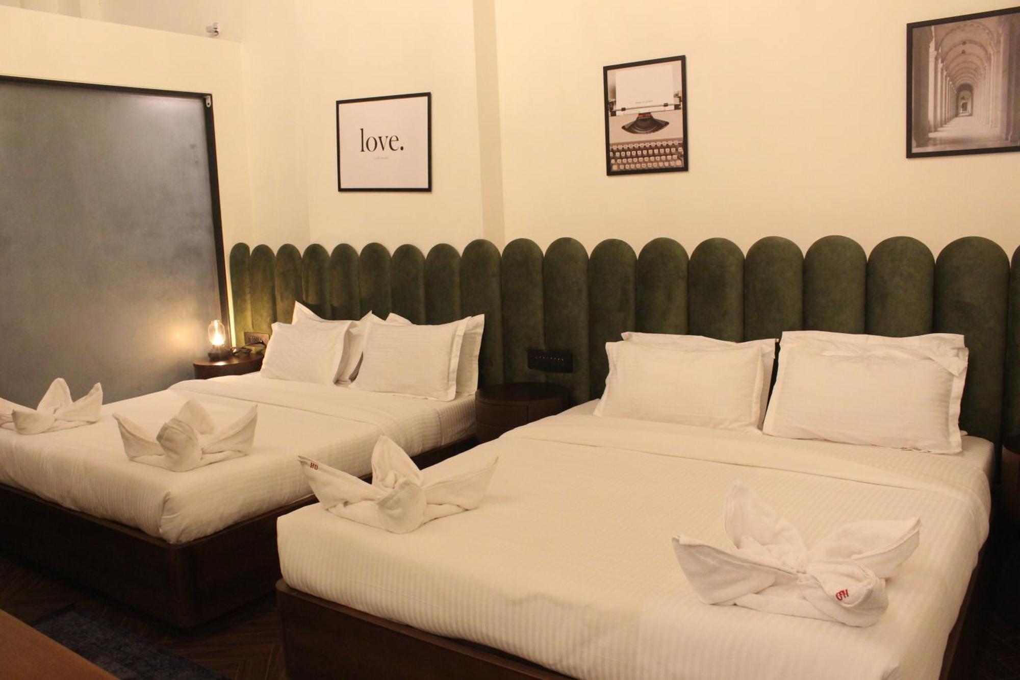 Gulf Hotel Mumbai- The Boutique Hotel Colaba มุมไบ ภายนอก รูปภาพ