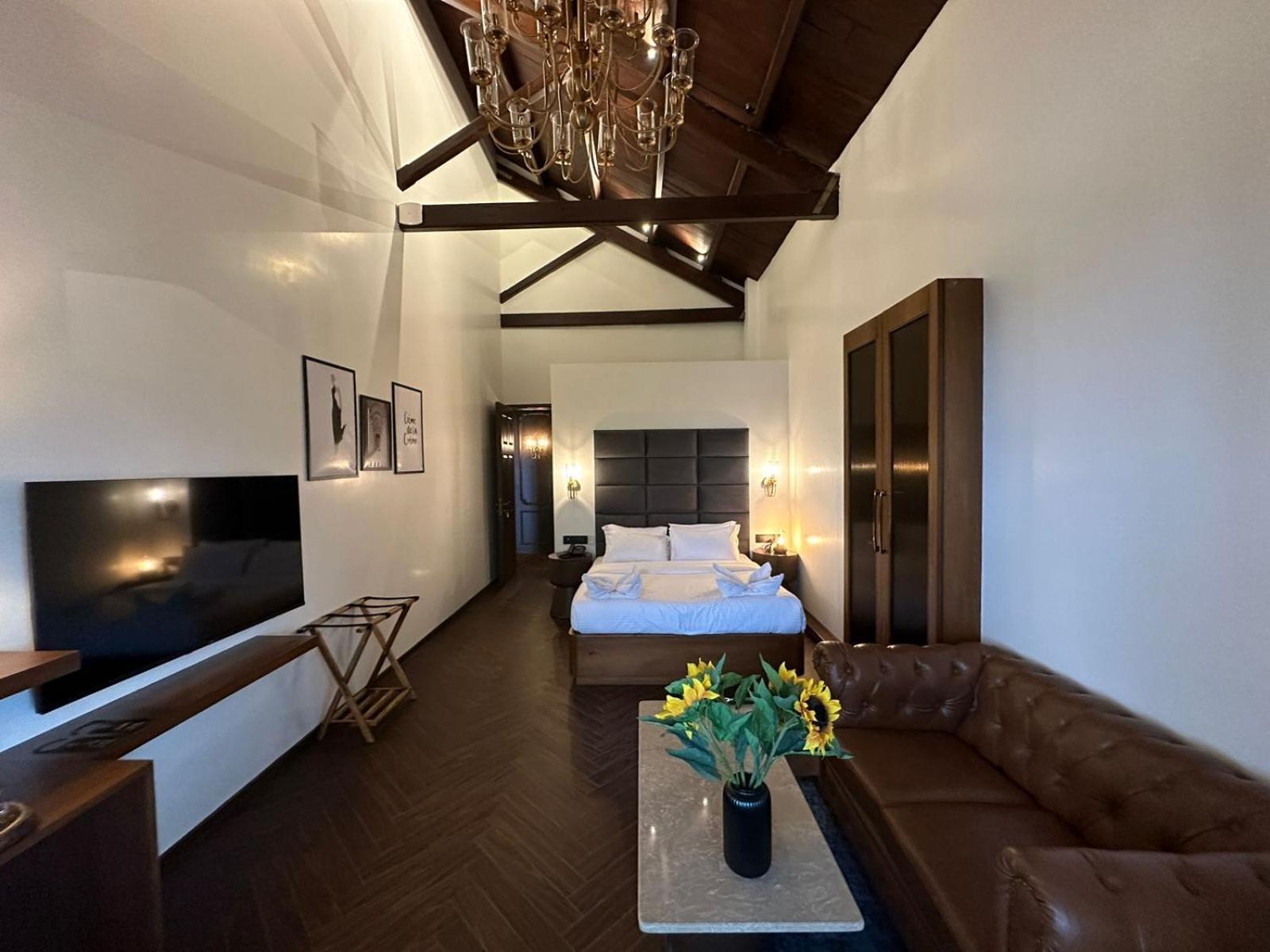 Gulf Hotel Mumbai- The Boutique Hotel Colaba มุมไบ ภายนอก รูปภาพ