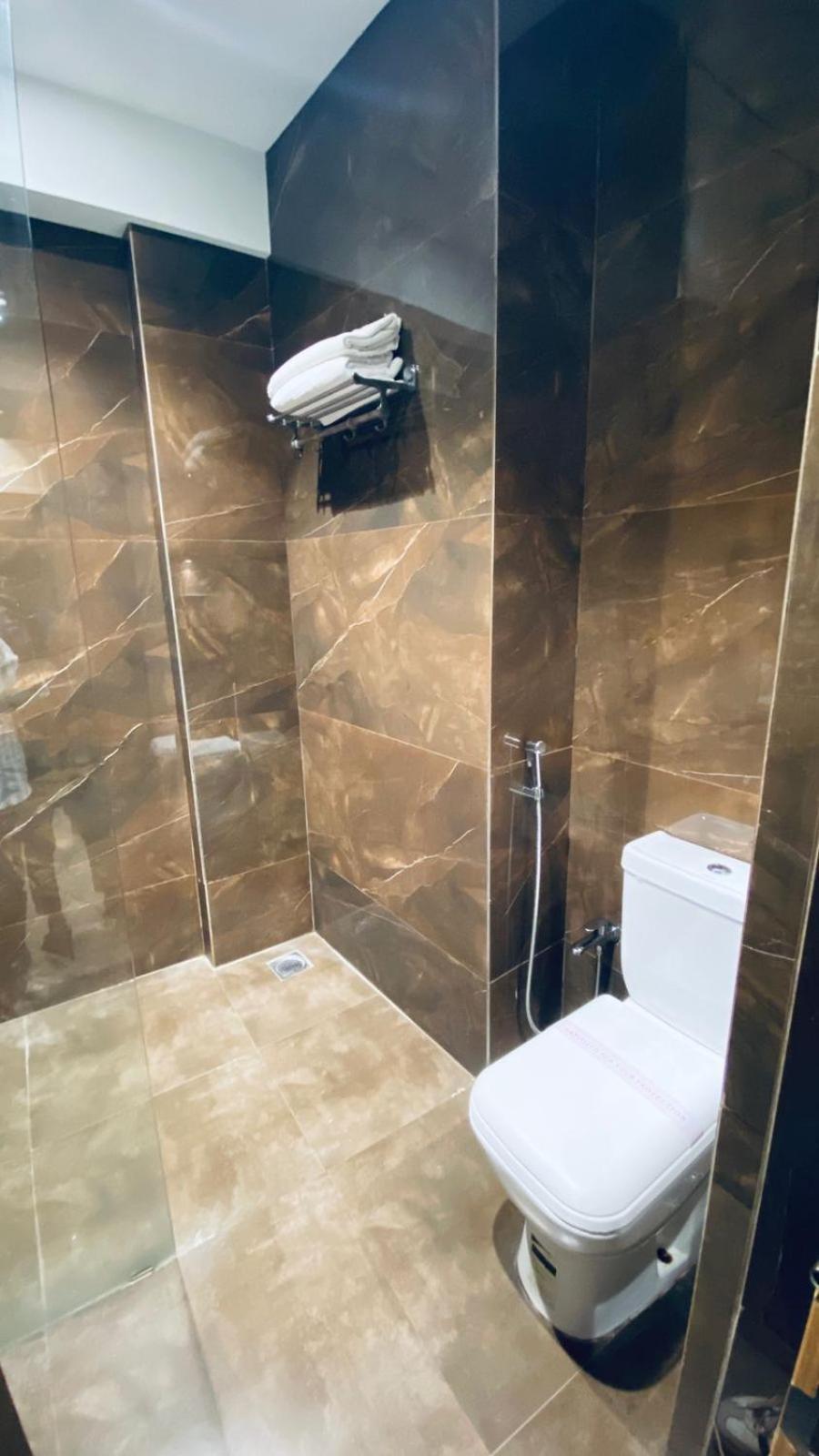 Gulf Hotel Mumbai- The Boutique Hotel Colaba มุมไบ ภายนอก รูปภาพ